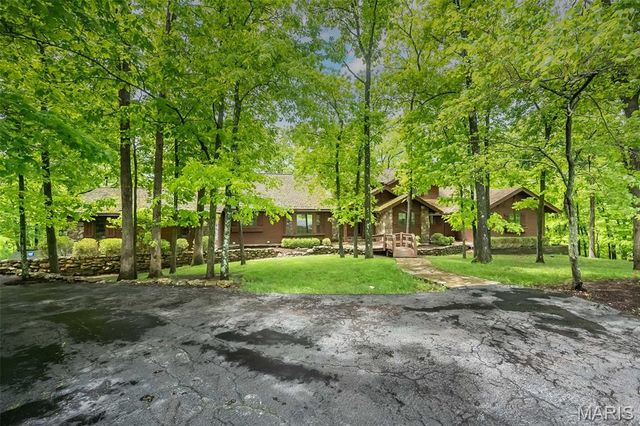 2731 Christy Avenue, Wildwood, MO 63040