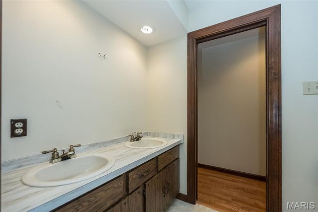 2731 Christy Avenue, Wildwood, MO 63040