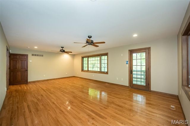 2731 Christy Avenue, Wildwood, MO 63040