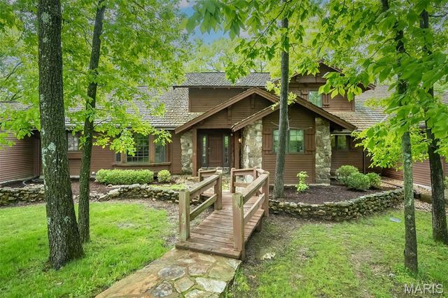 2731 Christy Avenue, Wildwood, MO 63040