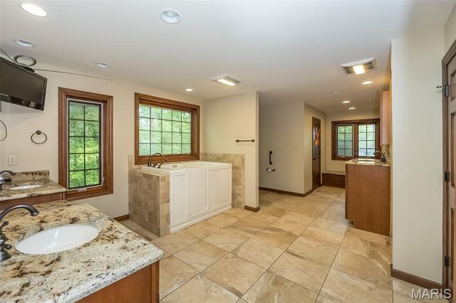 2731 Christy Avenue, Wildwood, MO 63040