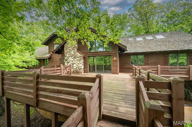 2731 Christy Avenue, Wildwood, MO 63040