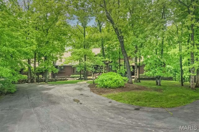 2731 Christy Avenue, Wildwood, MO 63040