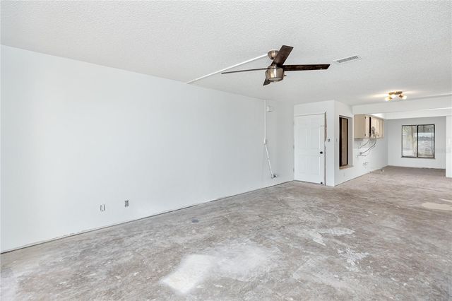 7310 SUNSHINE SKYWAY LANE S 119, St Petersburg, FL 33711