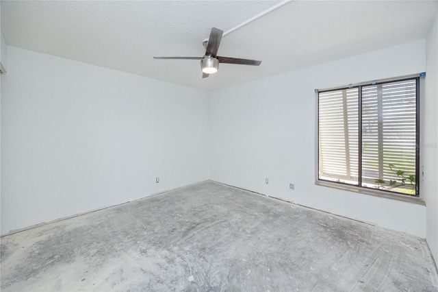 7310 SUNSHINE SKYWAY LANE S 119, St Petersburg, FL 33711