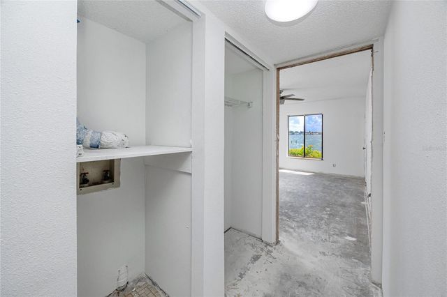 7310 SUNSHINE SKYWAY LANE S 119, St Petersburg, FL 33711