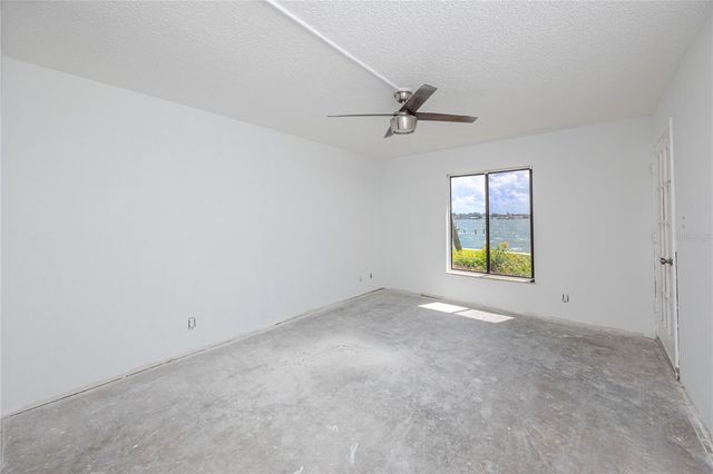 7310 SUNSHINE SKYWAY LANE S 119, St Petersburg, FL 33711
