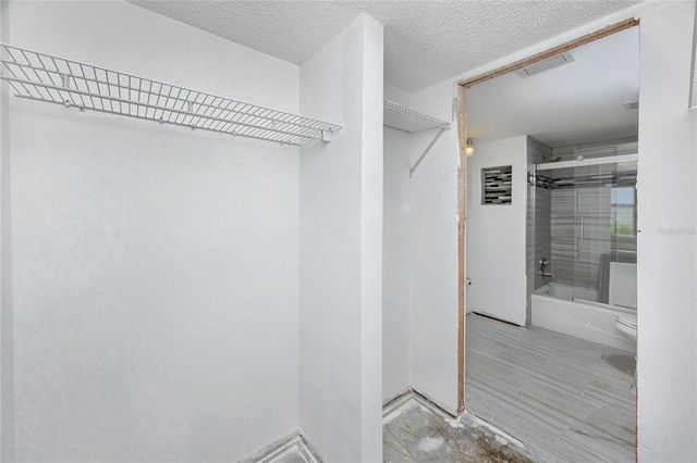 7310 SUNSHINE SKYWAY LANE S 119, St Petersburg, FL 33711