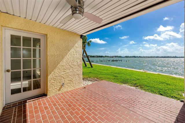 7310 SUNSHINE SKYWAY LANE S 119, St Petersburg, FL 33711