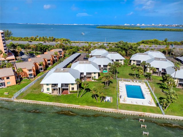 7310 SUNSHINE SKYWAY LANE S 119, St Petersburg, FL 33711
