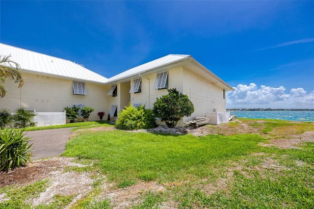 7310 SUNSHINE SKYWAY LANE S 119, St Petersburg, FL 33711