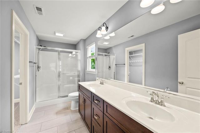 4711 Evie Court, Winston-salem, NC 27127