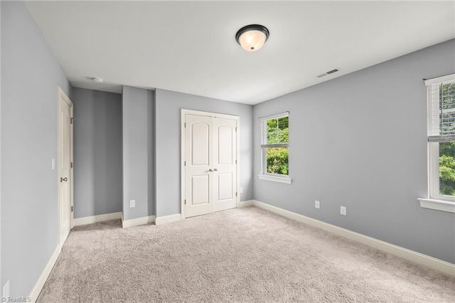 4711 Evie Court, Winston-salem, NC 27127