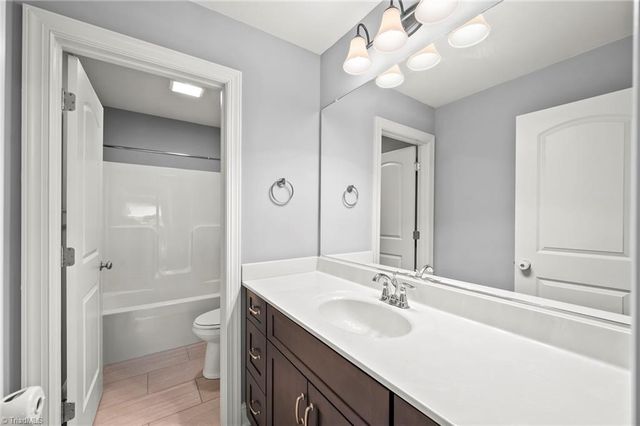 4711 Evie Court, Winston-salem, NC 27127