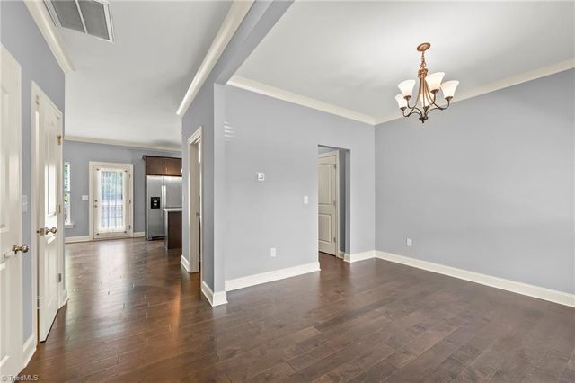 4711 Evie Court, Winston-salem, NC 27127