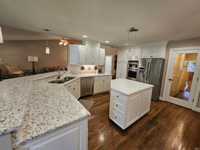 12638 Emerald Court, Plymouth, IN 46563