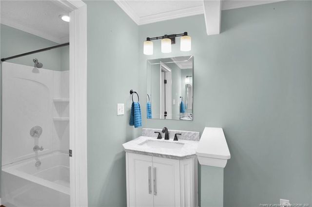 3528 Barron Way, Fayetteville, NC 28311