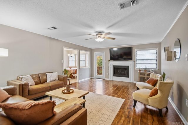 8402 Merriwood Court, Sherwood, AR 72120