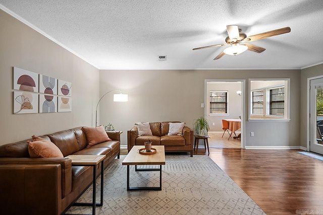 8402 Merriwood Court, Sherwood, AR 72120