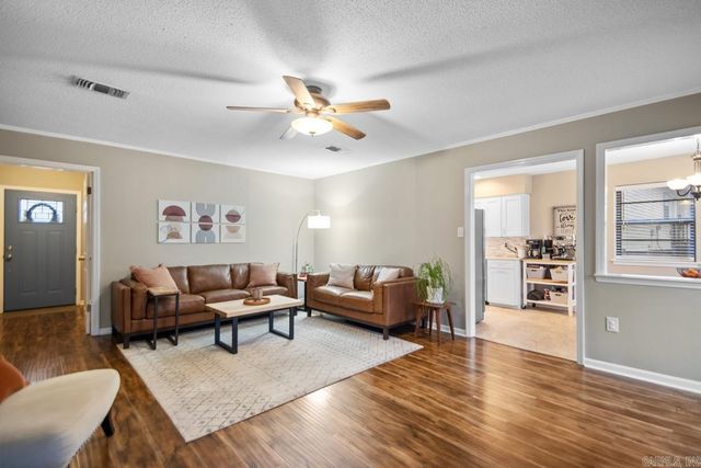 8402 Merriwood Court, Sherwood, AR 72120