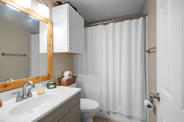 8402 Merriwood Court, Sherwood, AR 72120