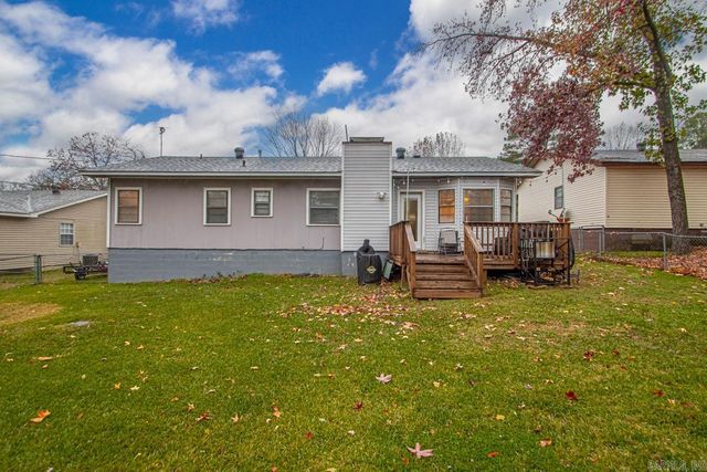 8402 Merriwood Court, Sherwood, AR 72120