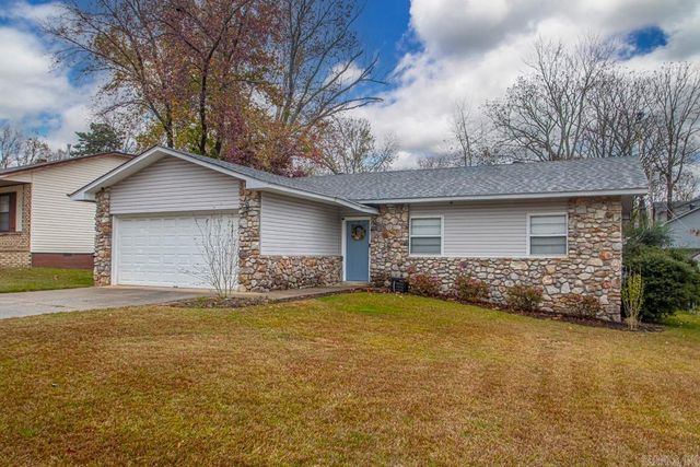 8402 Merriwood Court, Sherwood, AR 72120