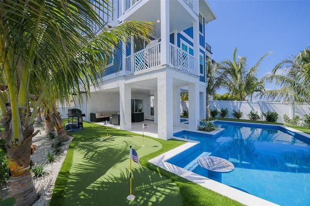 201 BAY DRIVE N, Bradenton Beach, FL 34217