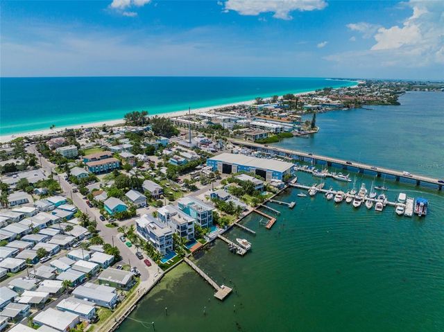 201 BAY DRIVE N, Bradenton Beach, FL 34217