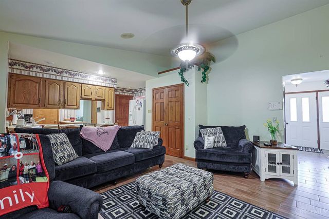 4038 Schoenling Road, Morgan Twp, OH 45053