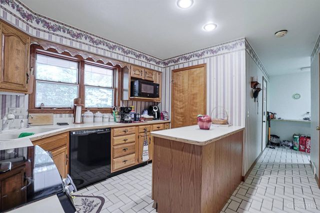 4038 Schoenling Road, Morgan Twp, OH 45053