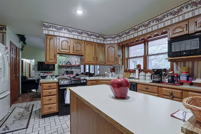 4038 Schoenling Road, Morgan Twp, OH 45053