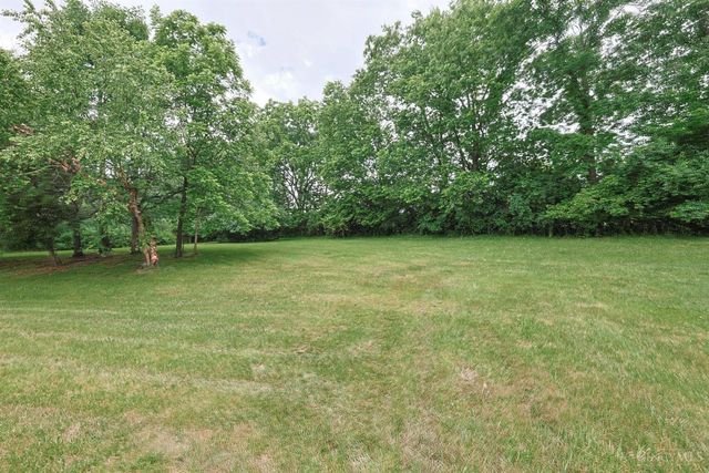 4038 Schoenling Road, Morgan Twp, OH 45053
