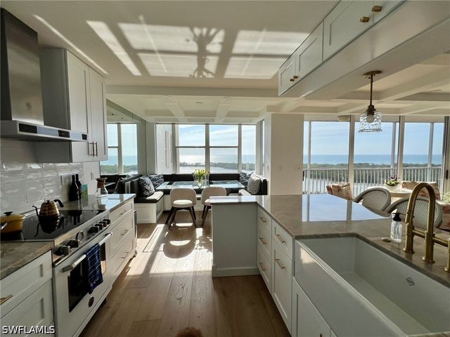 5550 Heron Point DR 1003, Naples, FL 34108