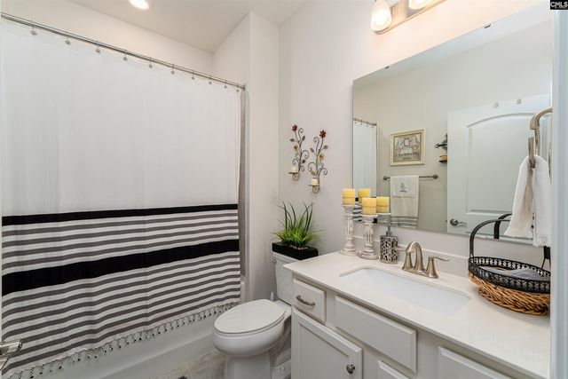 550 Rustlewood Way, Rock Hill, SC 29732