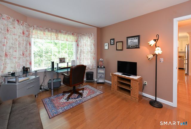 17 Woodbury Hill 17, Woodbury, CT 06798