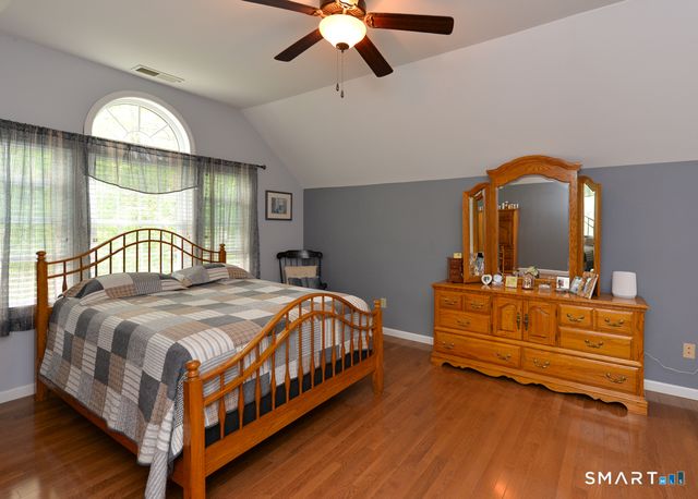 17 Woodbury Hill 17, Woodbury, CT 06798