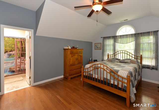 17 Woodbury Hill 17, Woodbury, CT 06798