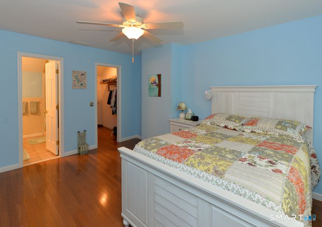 17 Woodbury Hill 17, Woodbury, CT 06798