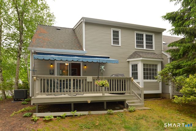 17 Woodbury Hill 17, Woodbury, CT 06798