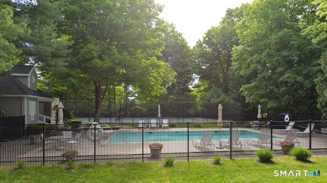 17 Woodbury Hill 17, Woodbury, CT 06798