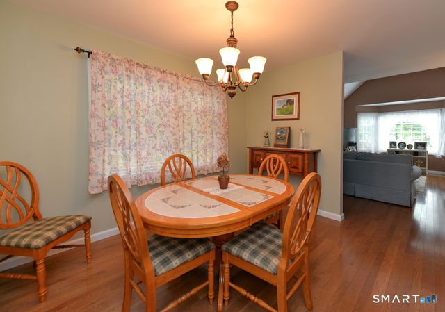 17 Woodbury Hill 17, Woodbury, CT 06798