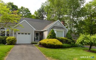 17 Woodbury Hill 17, Woodbury, CT 06798