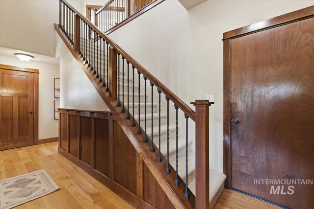 369 E Wexford Lane, Eagle, ID 83616