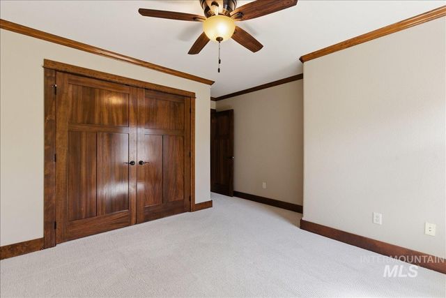 369 E Wexford Lane, Eagle, ID 83616