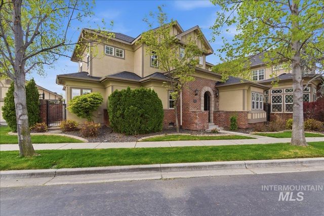 369 E Wexford Lane, Eagle, ID 83616