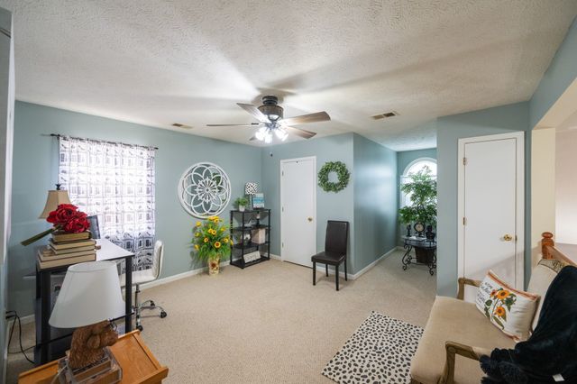 1401 Camper Rd, Decaturville, TN 38329