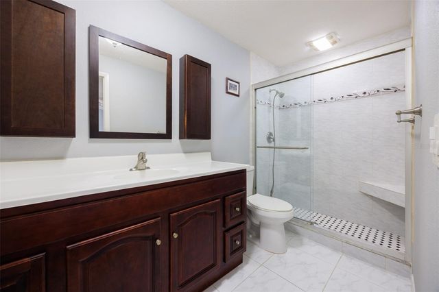 2650 COUNTRYSIDE BOULEVARD F303, Clearwater, FL 33761