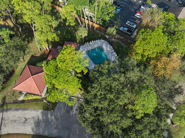 2650 COUNTRYSIDE BOULEVARD F303, Clearwater, FL 33761