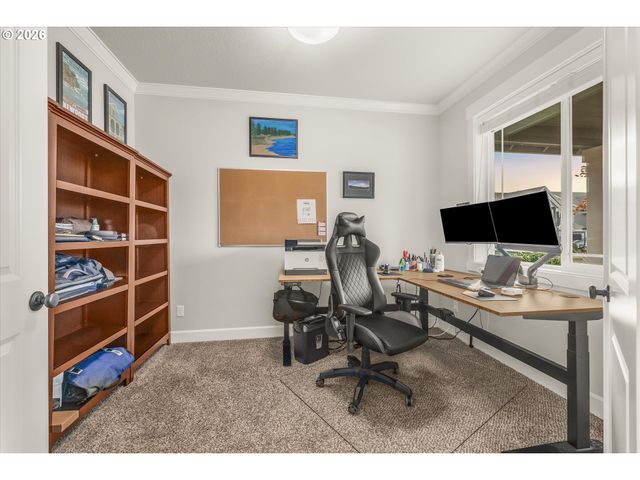 12725 ASPENWOOD Ln, Oregon City, OR 97045